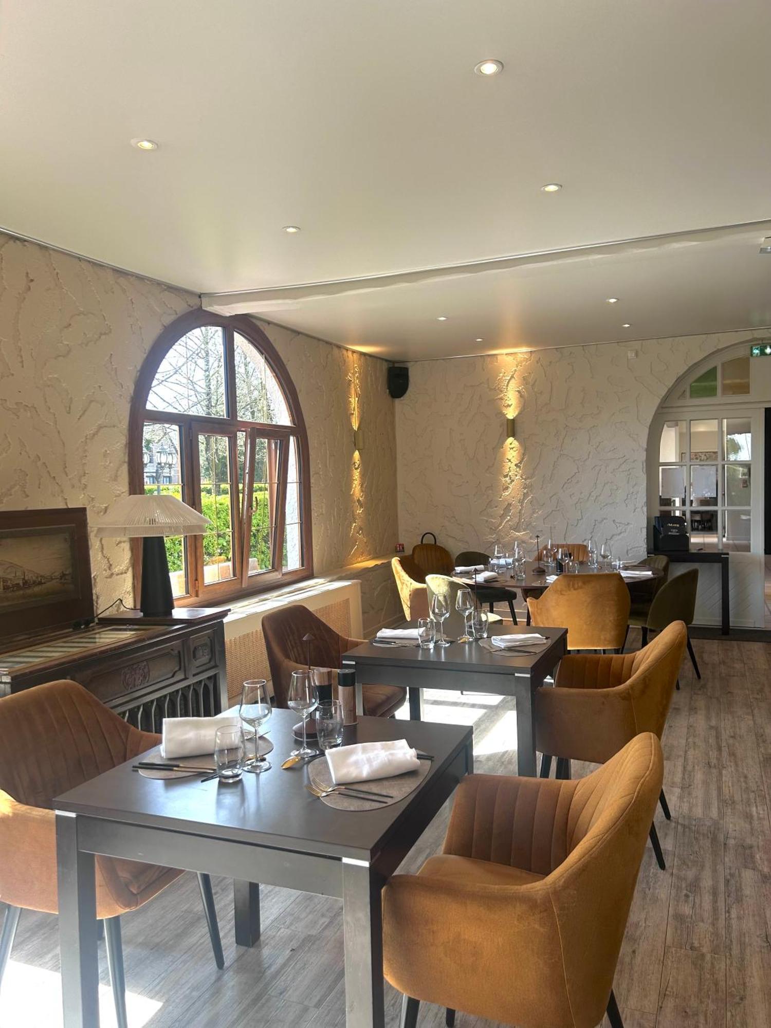 Sure Hotel By Best Western Saint-Quentin Ouest Le Pot D Etain Holnon Ngoại thất bức ảnh